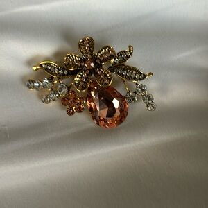 Fashion jewelry flower rhinestone metal brooch